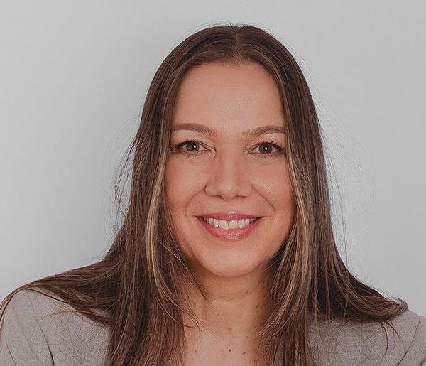 Ana Laura Vallarelli Gutierres Araujo